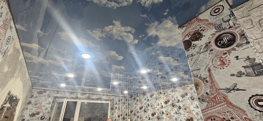 Натяжные потолки Роллшторы