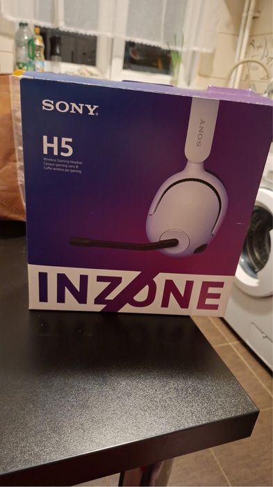 Casti sony H5.