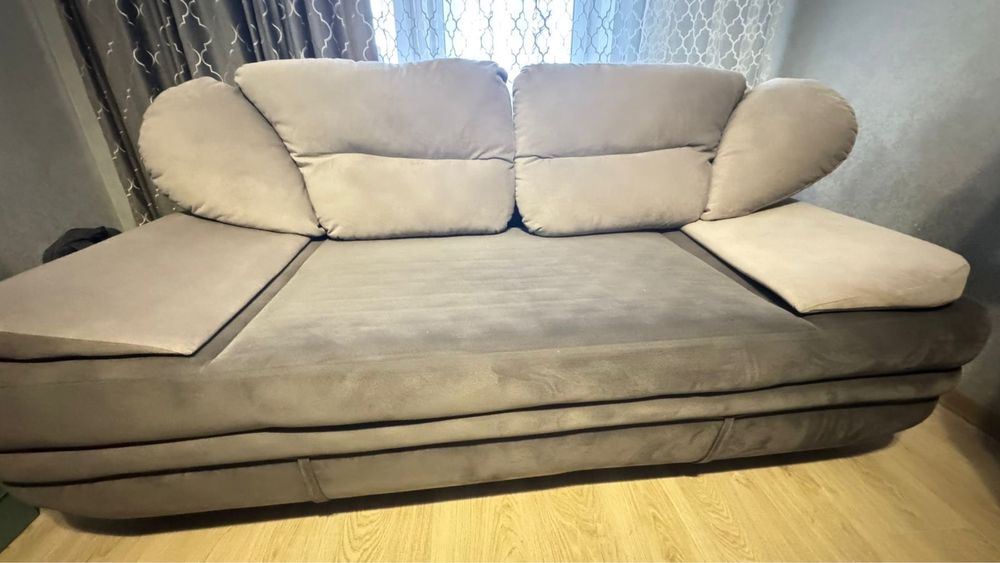 Продам диван новый