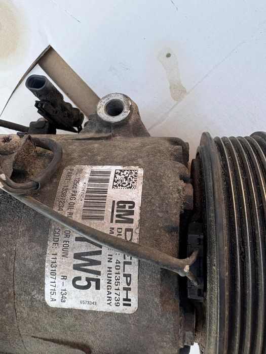 Compresor a.c Opel astra j 1.7 cdti