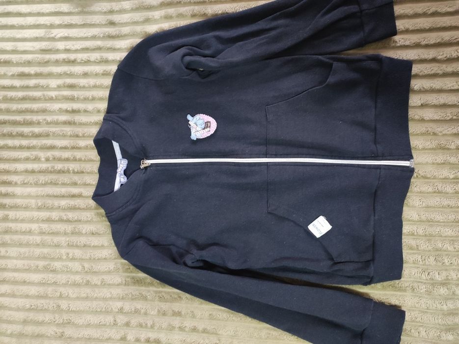 Продам детские вещи