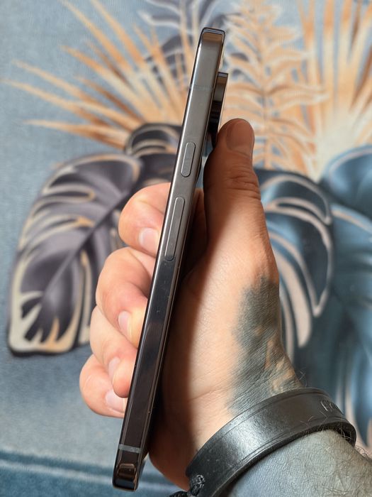 Обменяю google pixel 9 pro XL 512gb