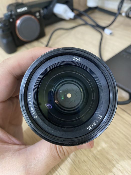 Sony fe 35mm f/1.8