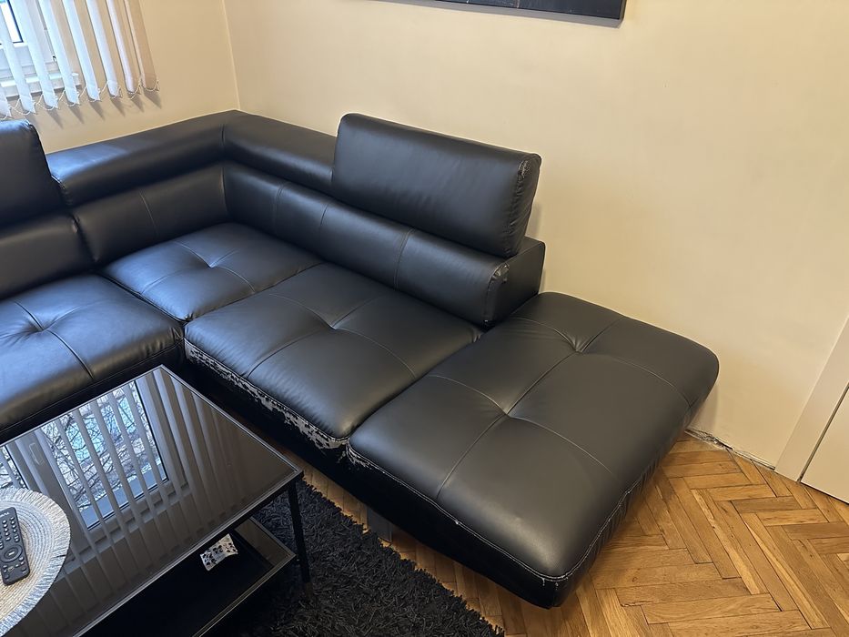 Разтегателен ъглов диван