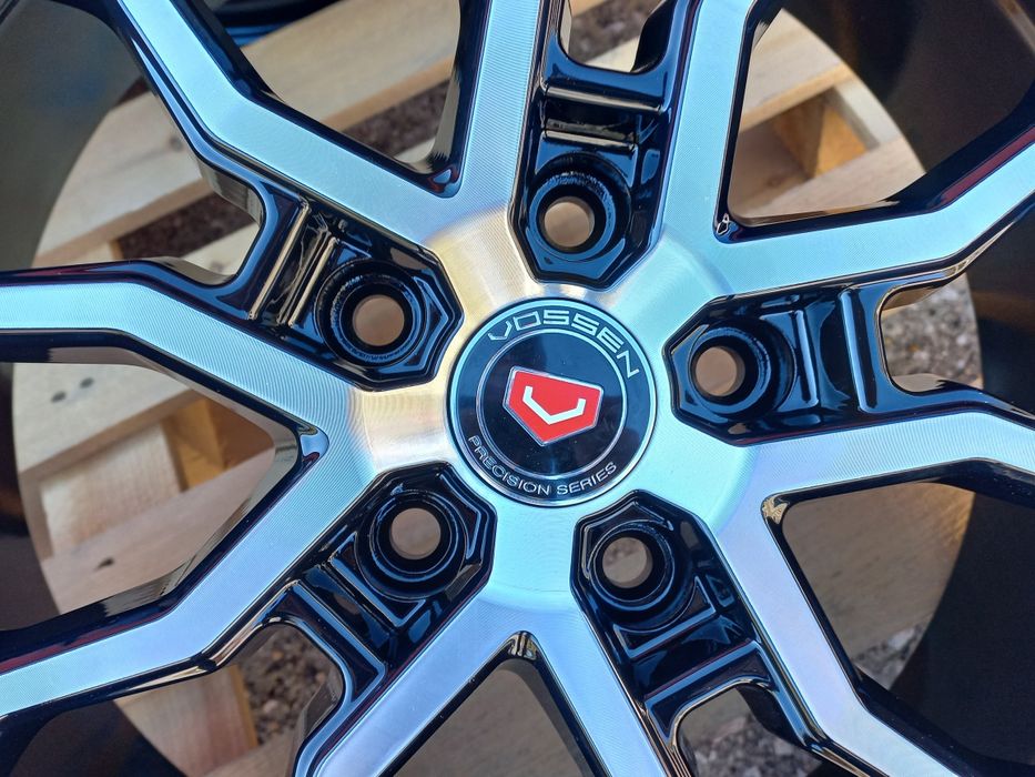 18"Vossen 5x112 Vw Audi Seat Skoda Mercedes 8ж ет40 Black Polish Чисто Нови.