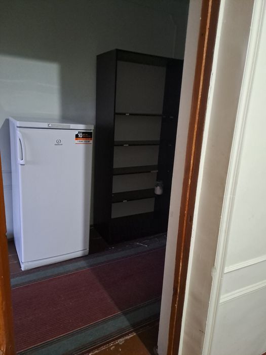 Уйимга кизларни ижарага куяман.