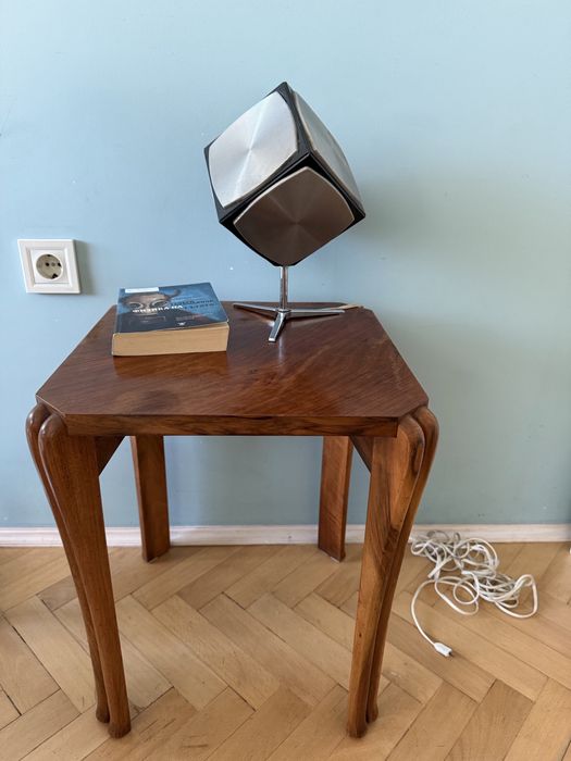 Помощна маса / 60-те