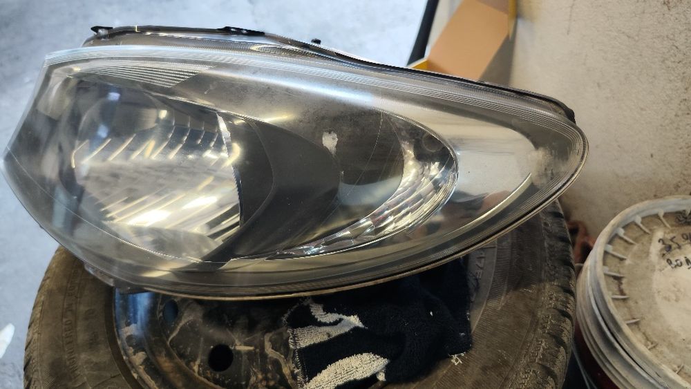 Ляв фар Мерцедес Цитан