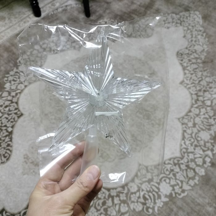 Звезда на ёлку новая без дифектов