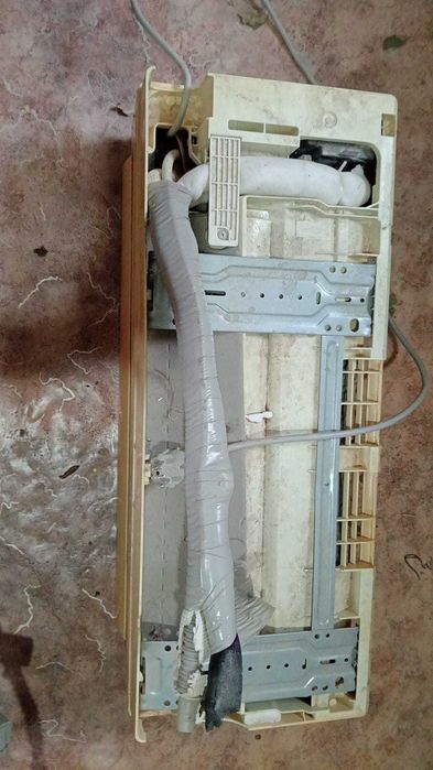 Внутренние блоки сплит-систем "Huindai" и"Almacom"