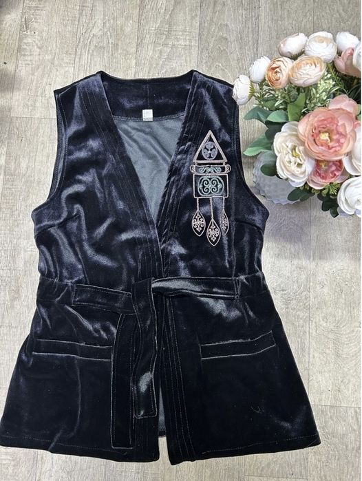 Продам этно жилетку