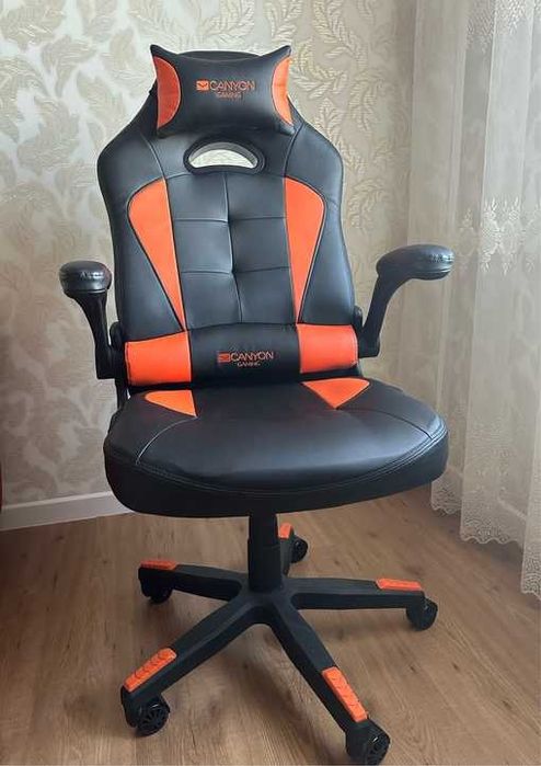 Кресло игровое продам