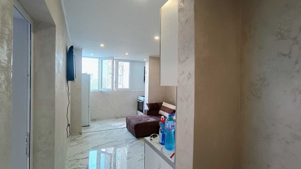 Продава се Двустаен апартамент в Пловдив, Изгрев - 45 кв.м за 1534 €/кв.м - Снимка #3