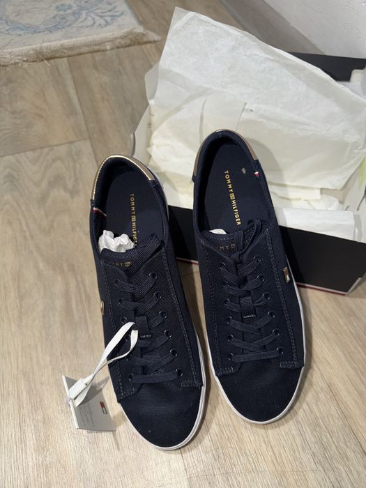 Женские кеды Tommy hilfiger