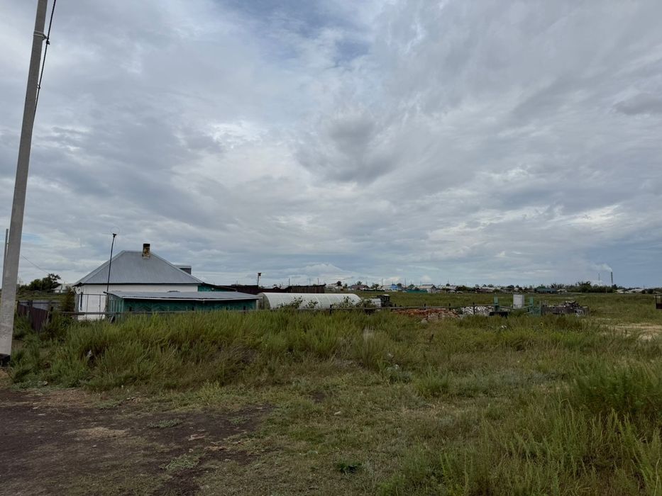 Продам дом с большим участком