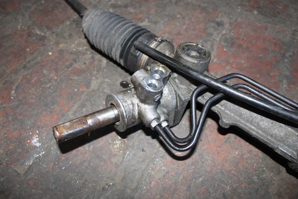 Кормилна рейка Пежо 308 1.6 десен волан 08г Peugeot 308 2008