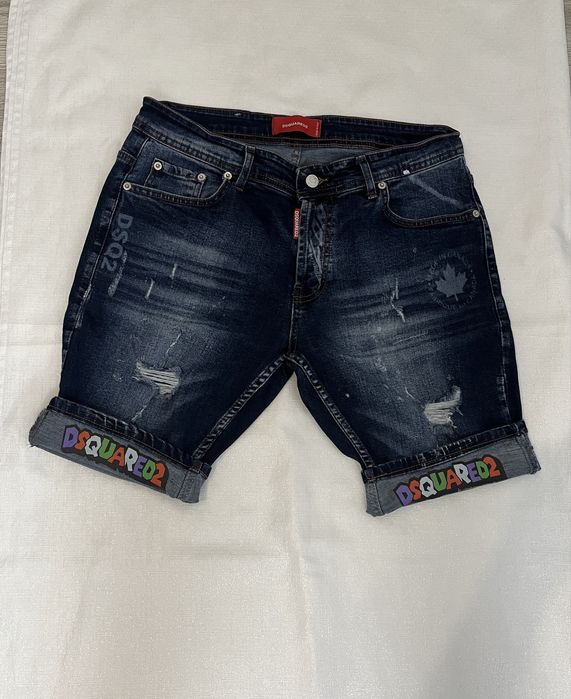 Blugi scurți Dsquared2