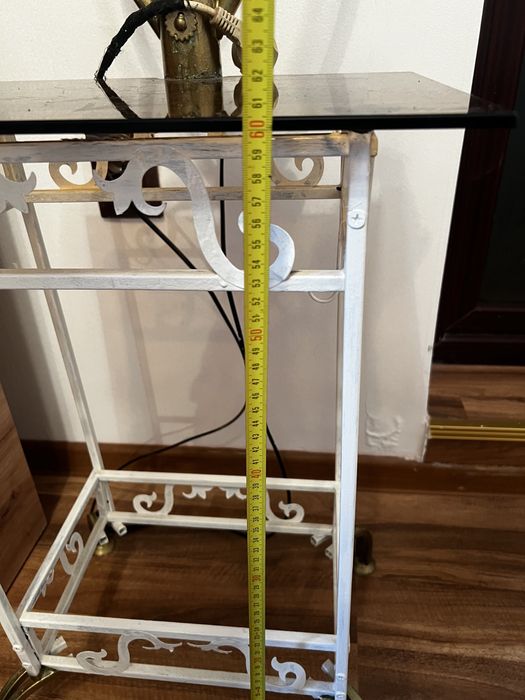 Lampadar cu masuta de sticla