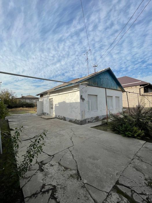 Uy sotiladi 9.2 sotok