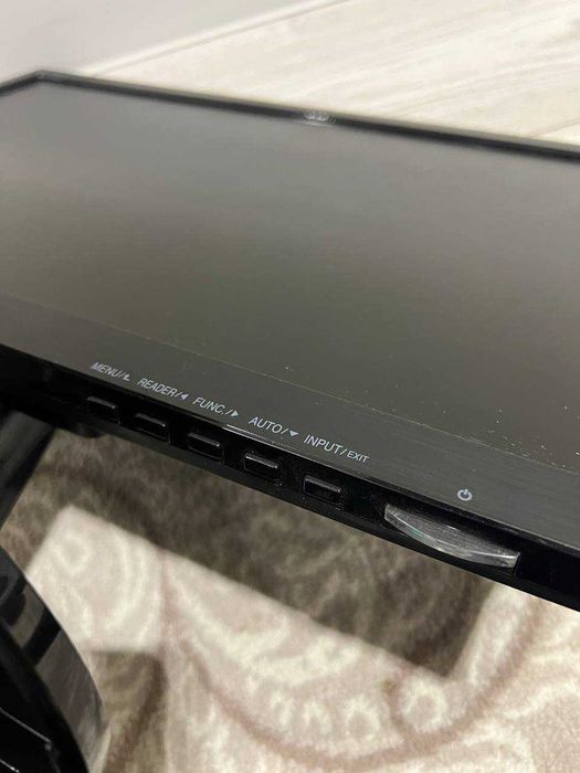 Монитор LG 19M38A-B / 19″ / LED / VGA