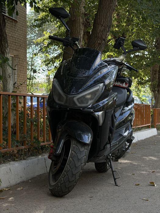 Продам Мопед Макси
