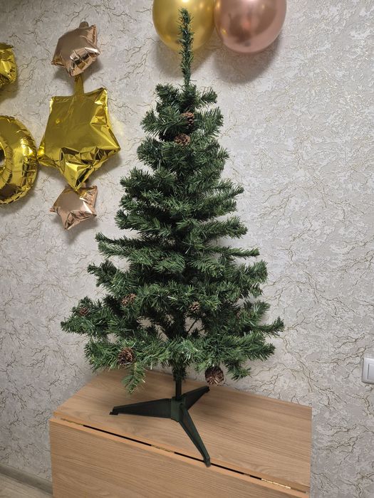 Ёлка искусственная
