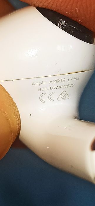 Оригинални Apple AirPods Pro 2 (MagSafe) – Отлично състояние