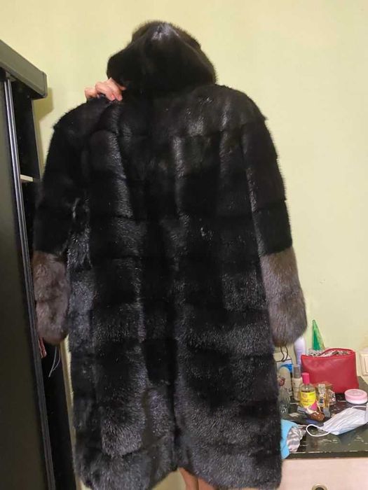 продам шубу Норка с капюшоном