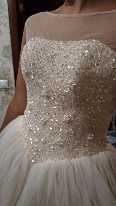 Продам свадебное платье