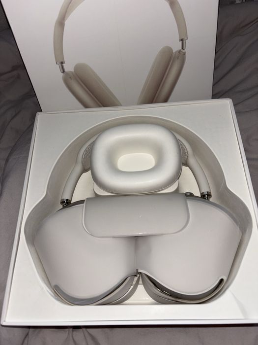 Air Pods Max gen 2