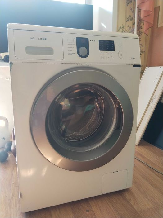 Продам стиральную машину