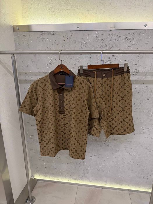 Мъжки Екипи LouisVuitton