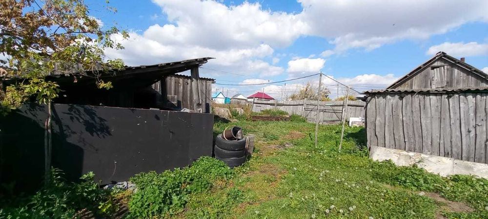 Продам жилой дом с центр отоплением.