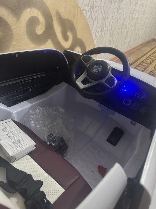 Детская машина BMWX8
