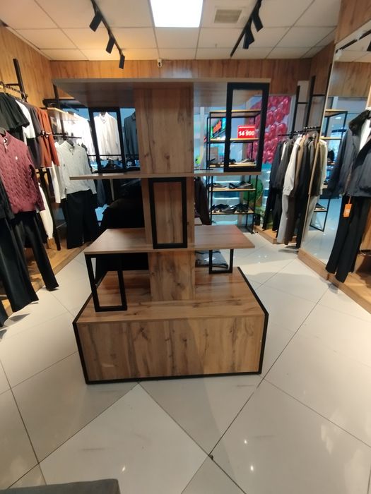 Продается мебель для магазина