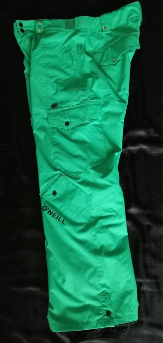 O'Neill ски/сноуборд екип M/L
O'Neill ски/сноуборд екип M/L