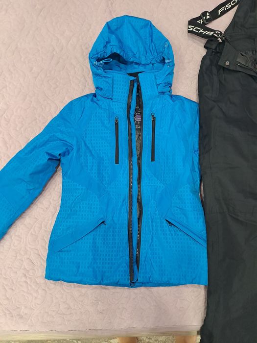 Горнолыжный костюм