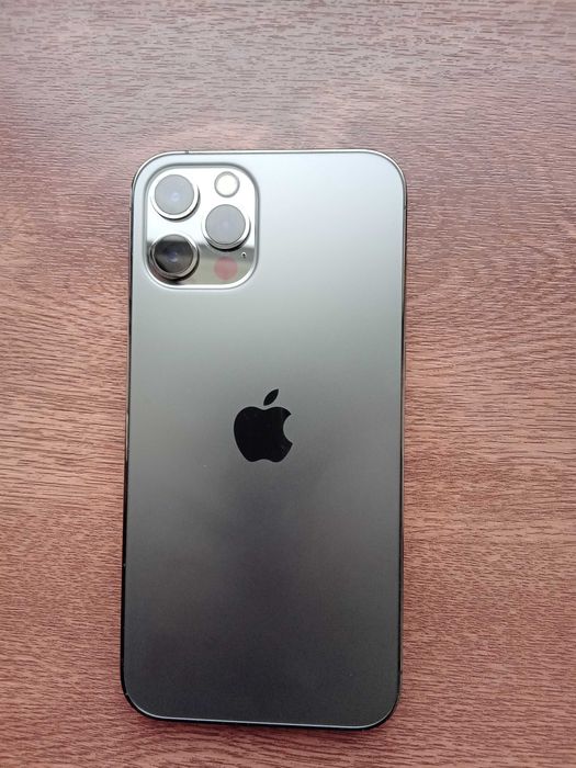 Iphone 12 pro с гарантием