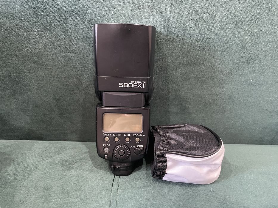 Canon mark3 , объектив 50 mm, 1.4, вспышка