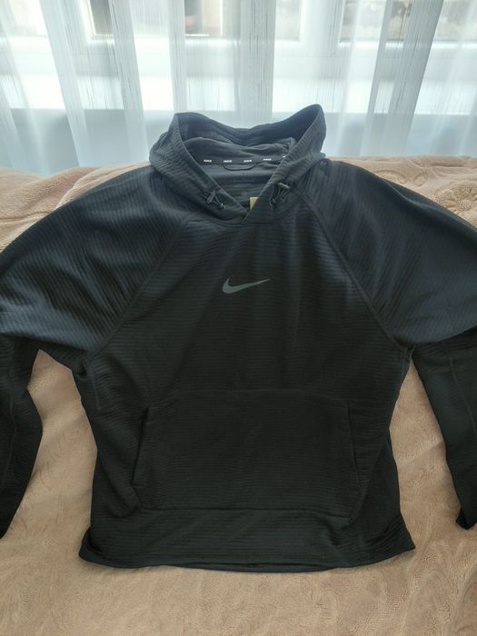 Bluză nike Dri-Fit  mărimea L