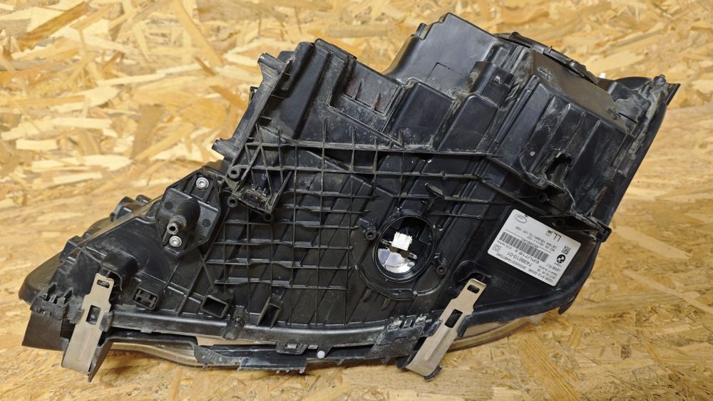 Десен фар за БМВ 5 Г30 Г31 BMW 5 G30 G31 Adaptive LED