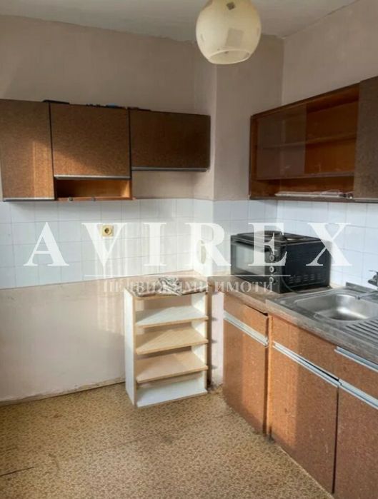 Продава се Двустаен апартамент в Пловдив, Кючук Париж - 48 кв.м за 850 €/кв.м - Снимка #3