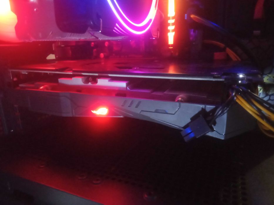 видеокарта 1050TI