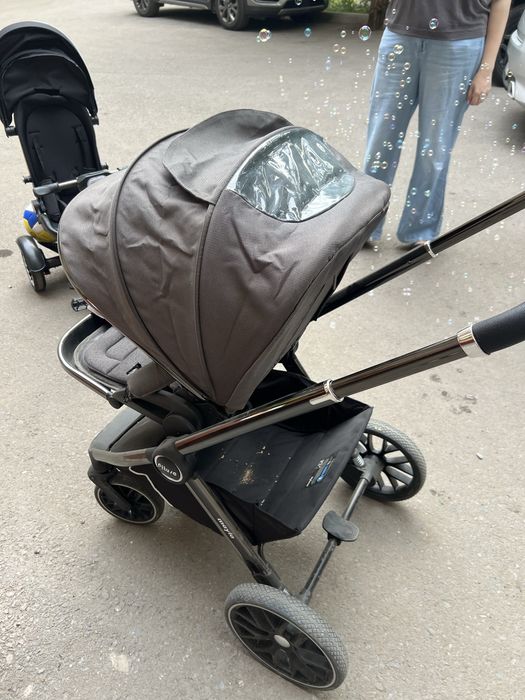 Продаю коляску Pituso Mayla