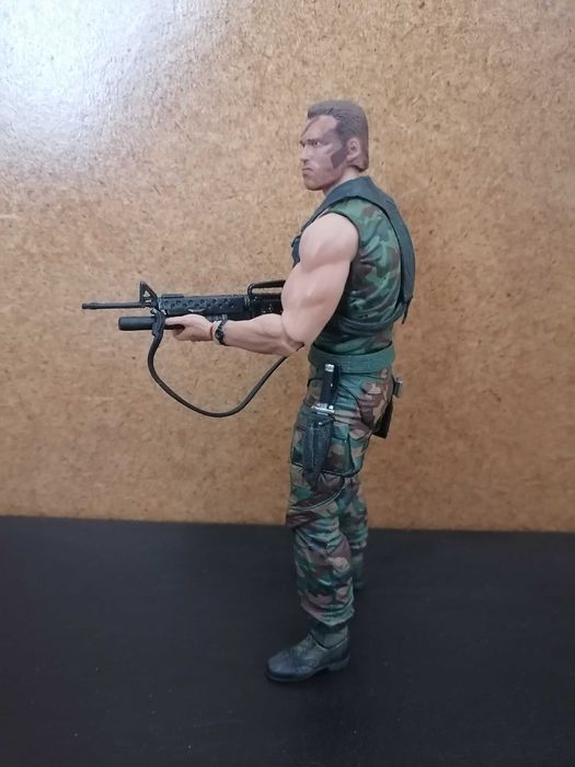 Фигурка Арнолд Шварценегер от филма "Predator"