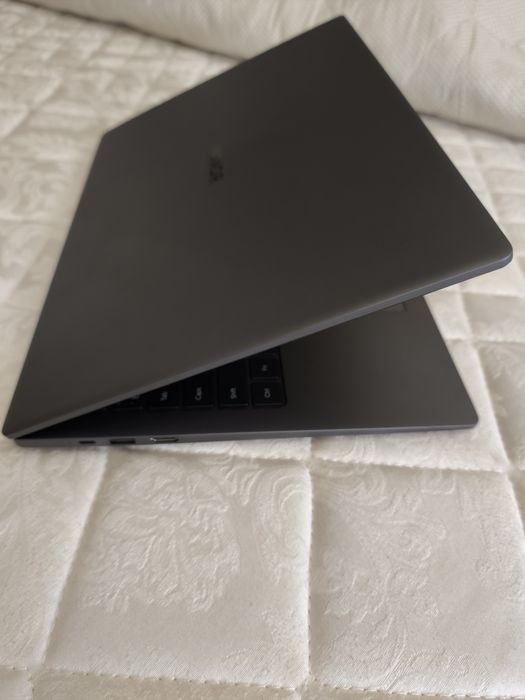 Honor magicbook x16 noviy