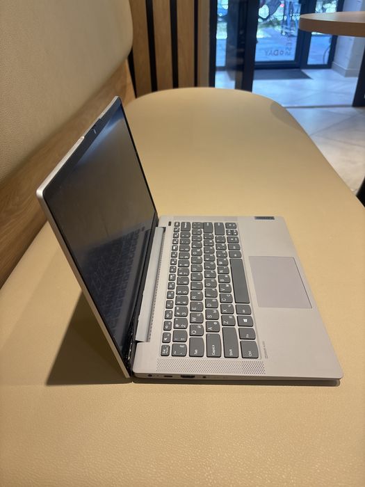 Ноутбук Lenovo IdeaPad 5