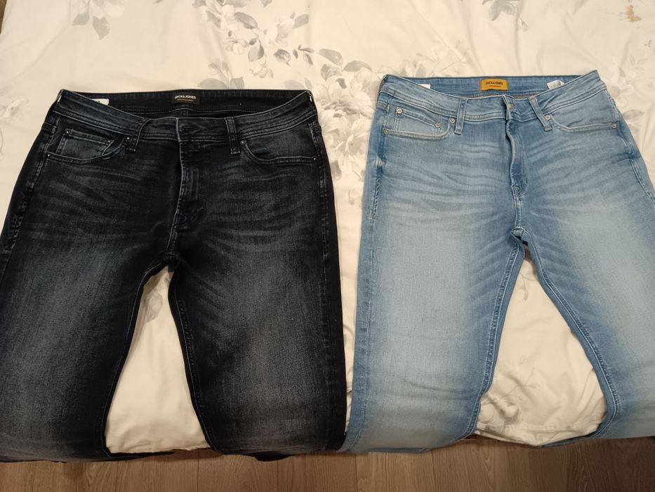 Дънки чисто нови