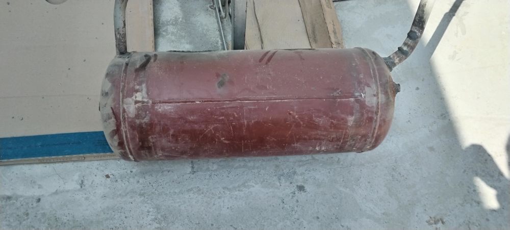 Отопительный котел и расширительный бак