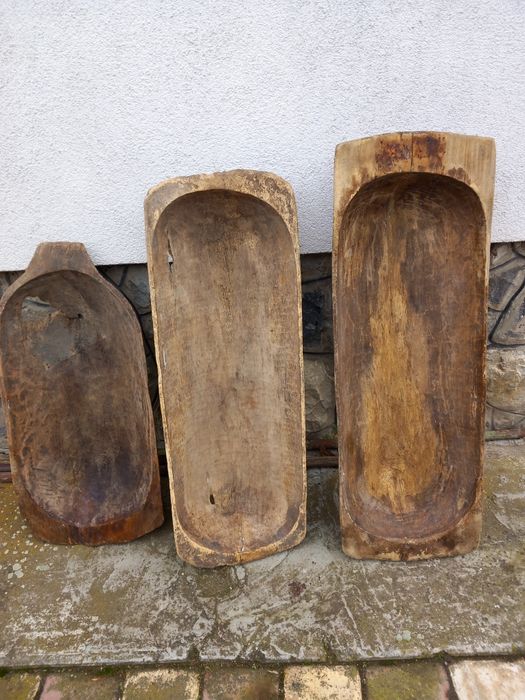 De vânzare 3 coveți vechi